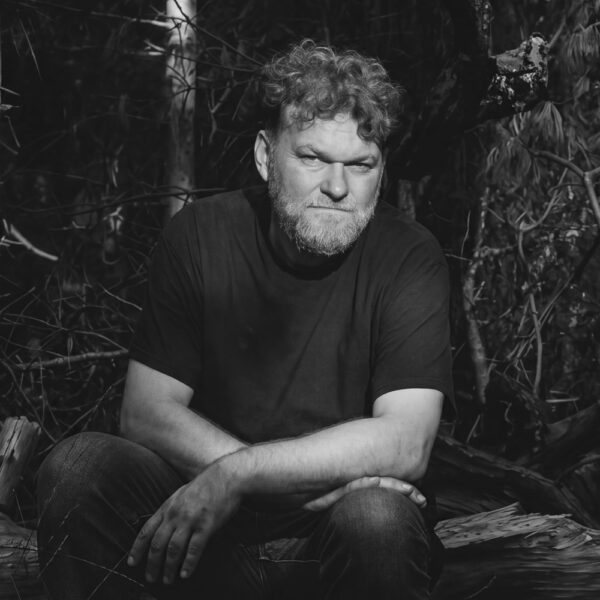 Jörg Purfürst: Bass, Synths, Vocals, Production, Mix Jörg Purfürst
